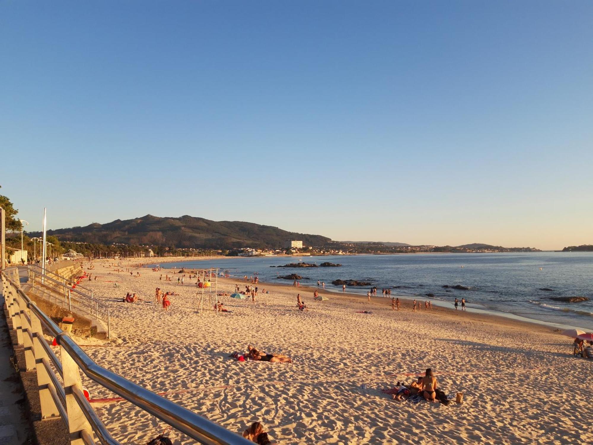 Atico En La Playa De Samil Apartment Vigo Exterior photo